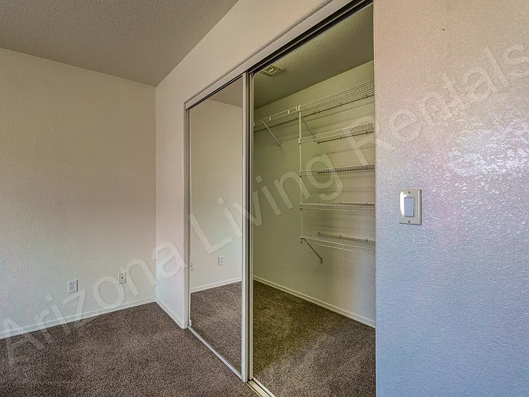 79 Keywester Dr — Photo 11