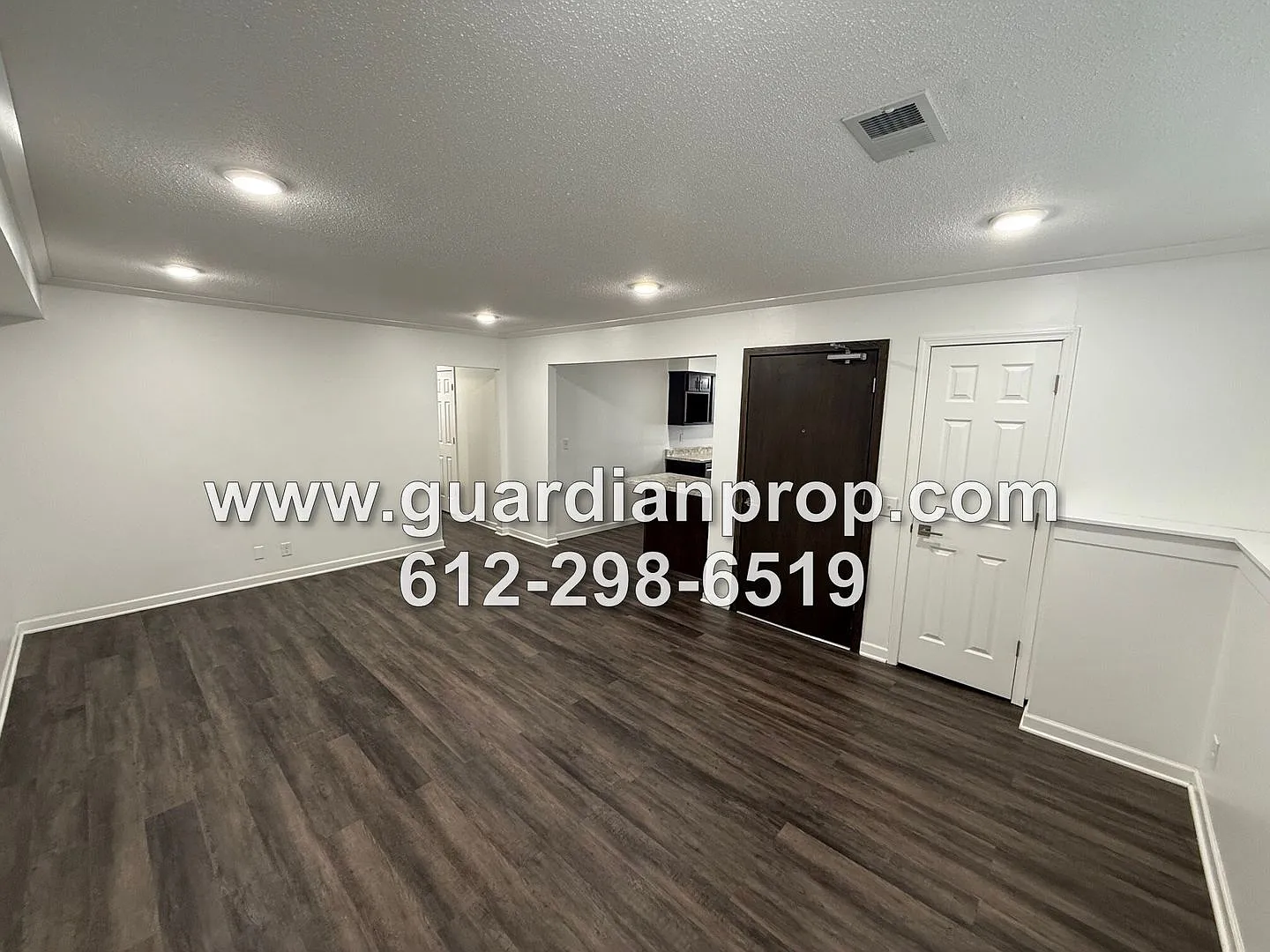 5900 3rd Street NE — Photo 3