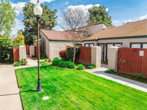 5965 E Shields Ave Unit 148, Fresno, CA 93727