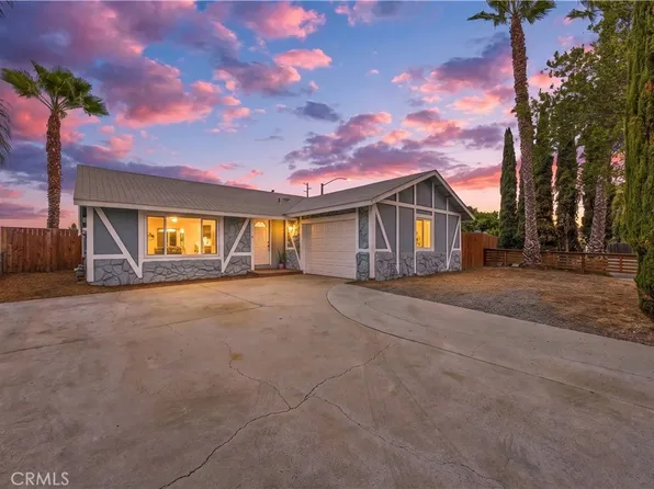 560 W Los Angeles Dr, Vista, CA 92083
