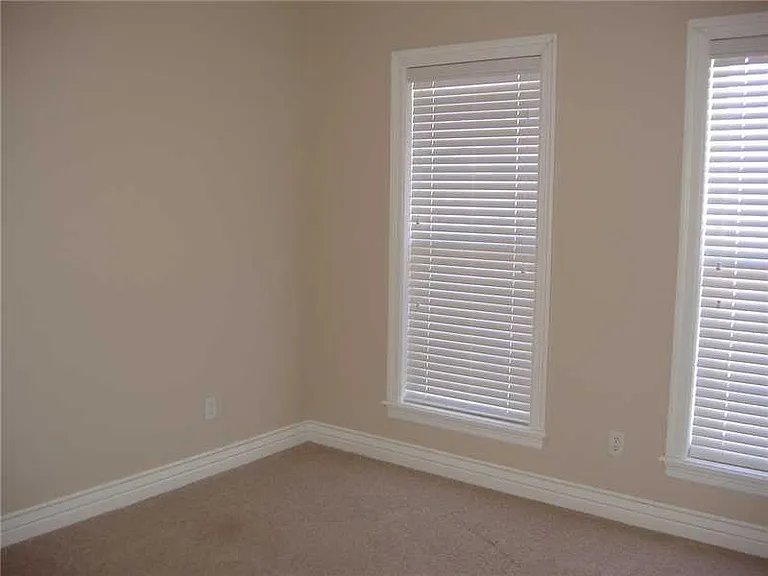 34 Witherby Dr — Photo 13