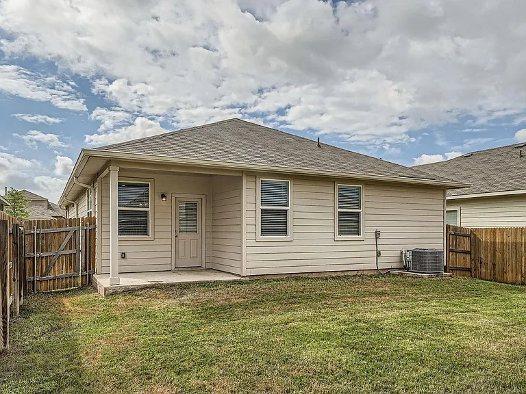 3702 Chappie Ln — Photo 27