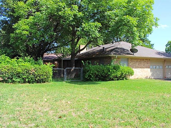 4th image of 3440 Glenmont Dr