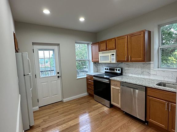 2nd image of 4801 Milentz Ave #2