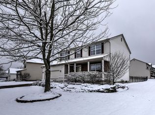 1475 Galway Bend Dr S, Pataskala, OH 43062
