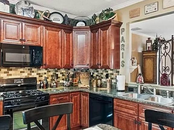 5th image of 50 Highoak Dr NE