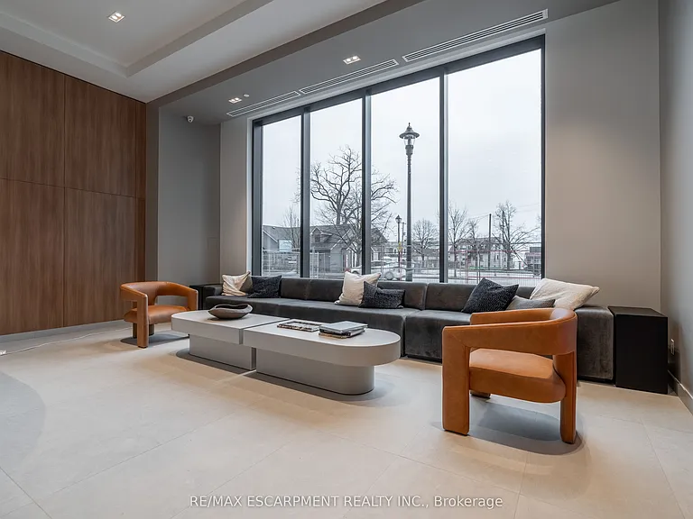 2075 Lakeshore Rd #1205 — Photo 31
