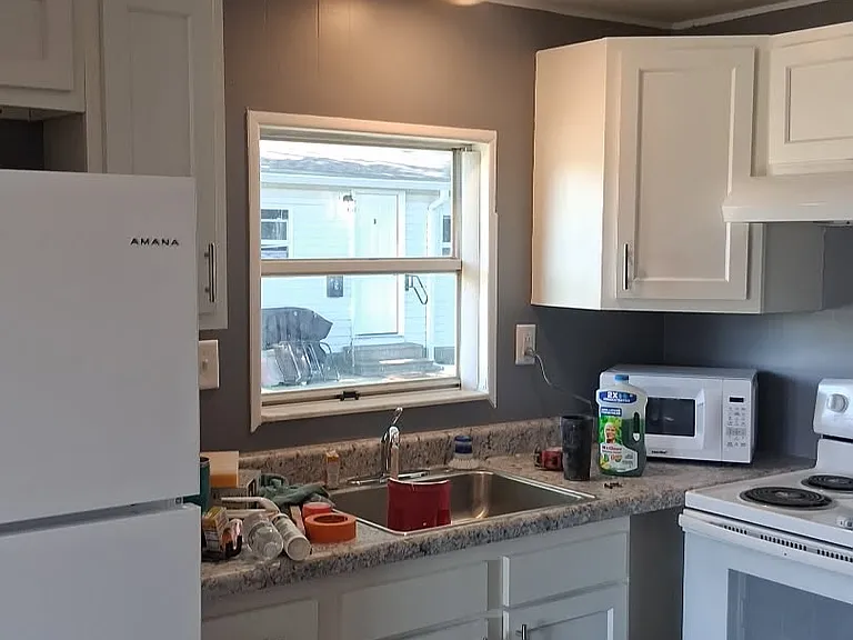 405 Joan Dr #1-4 — Photo 2