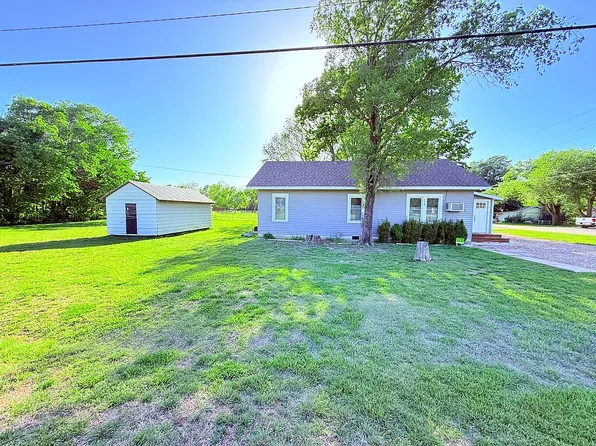 523 3rd St, Atlanta, KS 67008