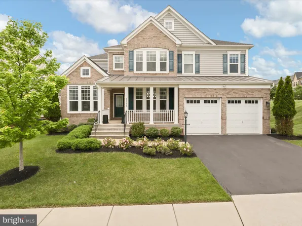 42350 Stonemont Cir, Ashburn, VA 20148