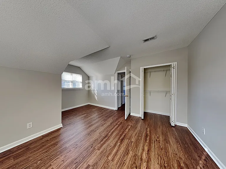 1 Oxbow Ct — Photo 19