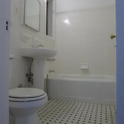 Rented by MBD Properties | media 49