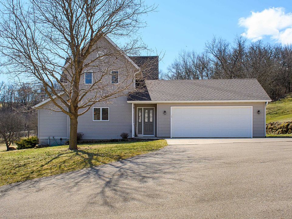 1st image of 3265 Bergum Rd