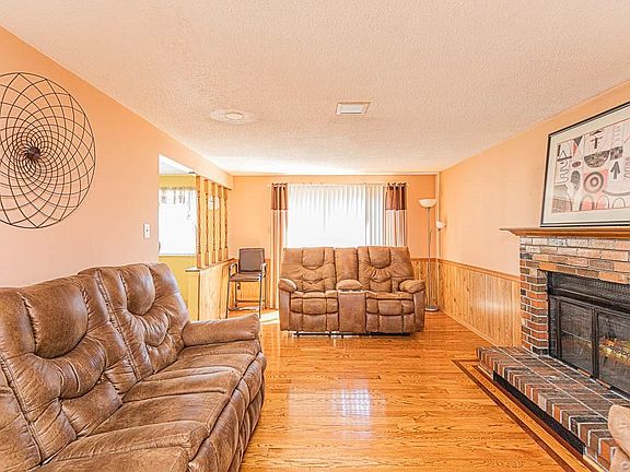 4th image of 7501 Autumnleaf Ct