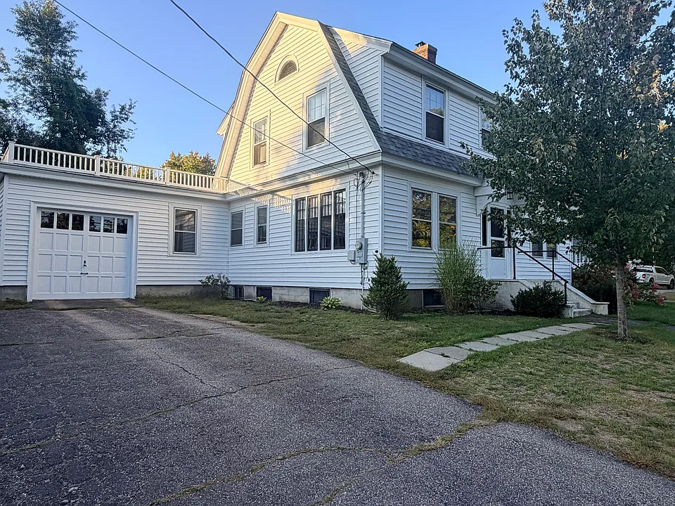 41 Waukewan St