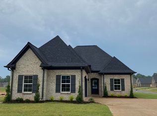 5175 Watson View Dr, Nesbit, MS 38651