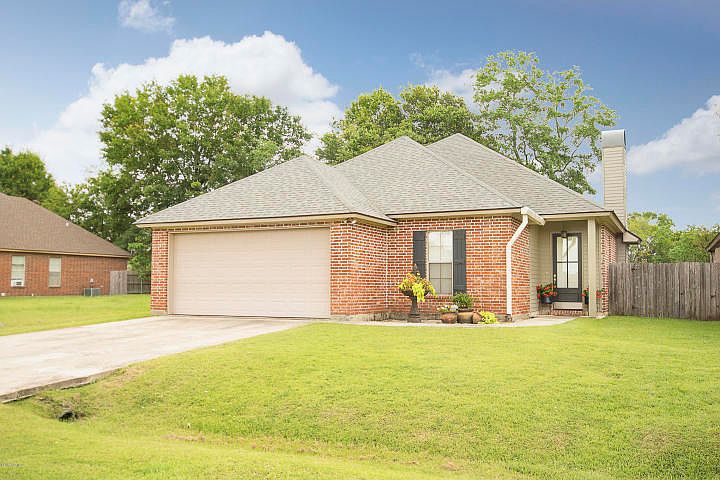 1st image of 130 Country Village Dr