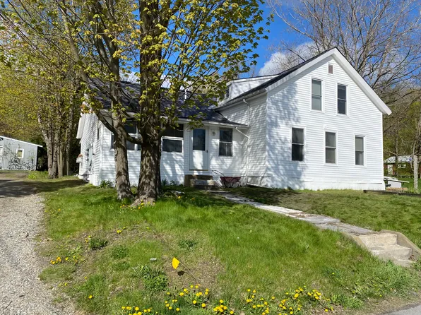 71 E Main St #B, Richmond, VT 05477