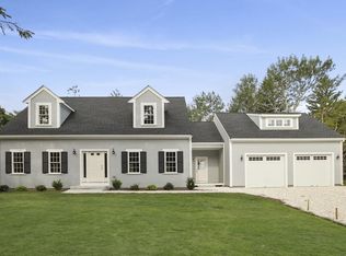 45 Trinity Pl, Barnstable, MA 02630
