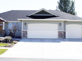 5511 W Newbury Dr, Spokane, WA 99208
