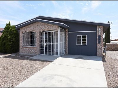 340 Crocker Dr, Horizon City, TX, 79928
