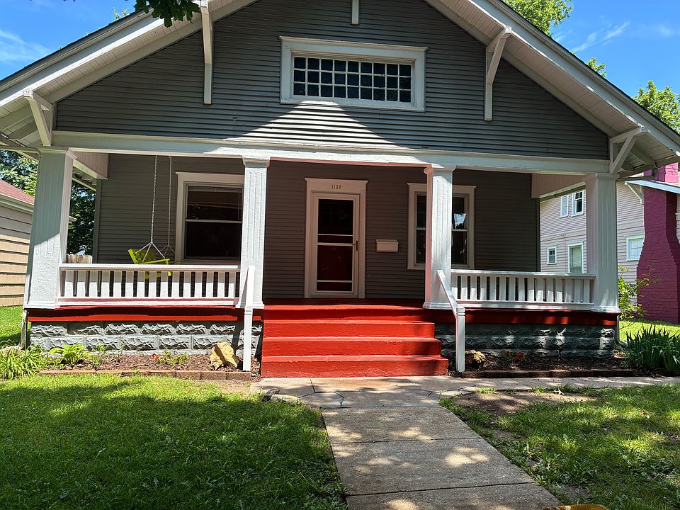 1st image of 1132 N Pearce Ave