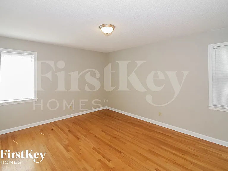2693 Satellite St — Photo 10