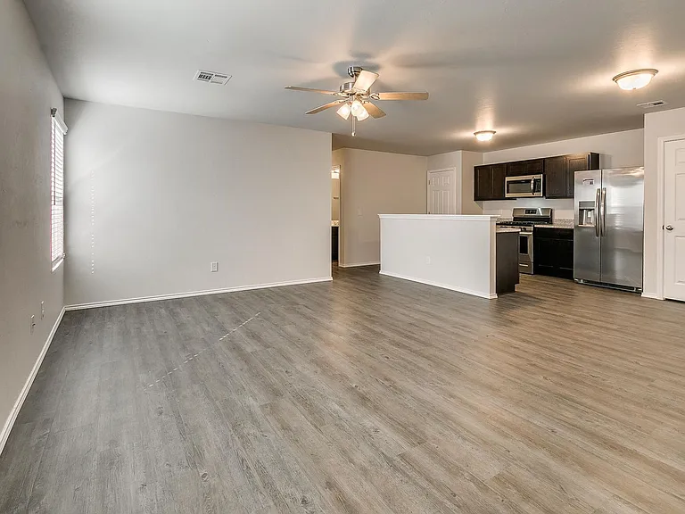 9627 Glover River Dr — Photo 5