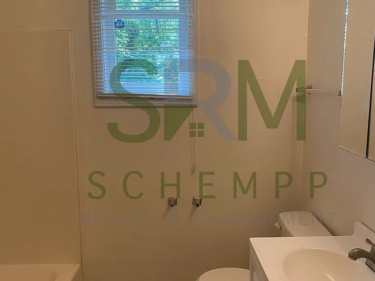 2912 Greenwood Ave — Photo 21