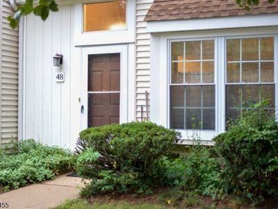 48 Nottingham Way, Somerset, NJ, 08873