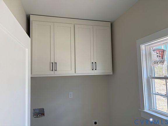 3rd image of 15085 Lebanon Rd