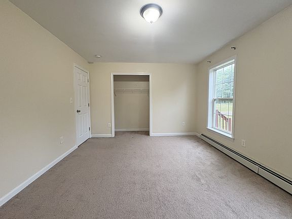 4th image of 98 Lincoln St