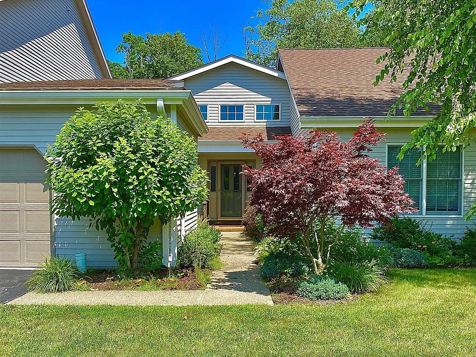 1st image of 97 Sandalwood Ln