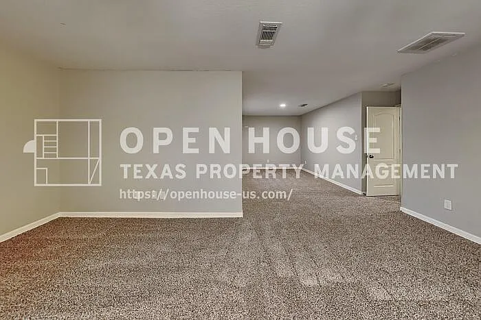 3719 Bridgebluff Ln — Photo 7