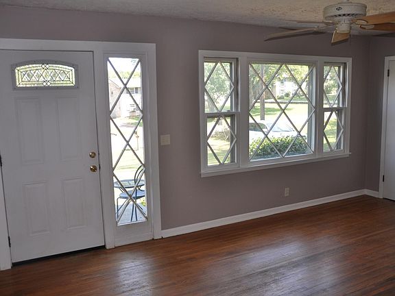 4th image of 171 Lakeside Park Dr