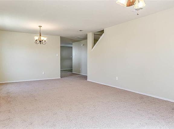 5th image of 12633 Mourning Dove Ln