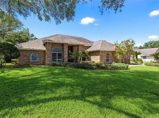 888 Royal Birkdale Dr, Tarpon Springs, FL 34688