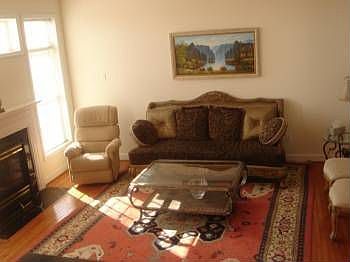 4th image of 265 Shadow Glen Ct