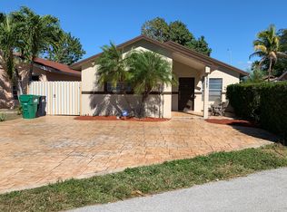 15207 SW 112th Pl, Miami, FL 33157