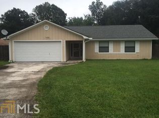 109 Oak Ct, Kingsland, GA 31548