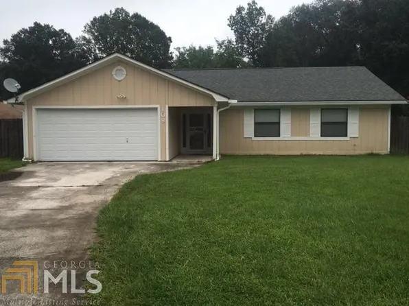 109 Oak Ct, Kingsland, GA 31548