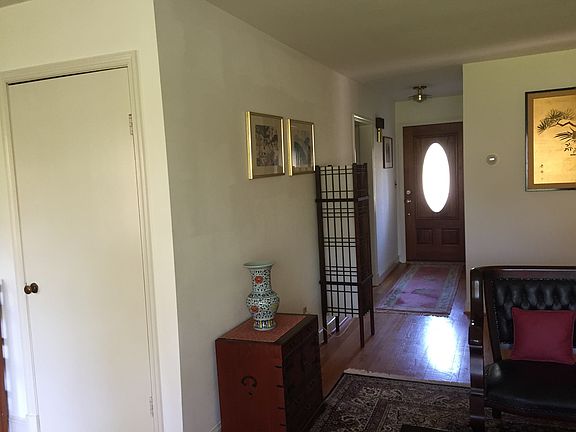 2nd image of 19440 Gardner Pl