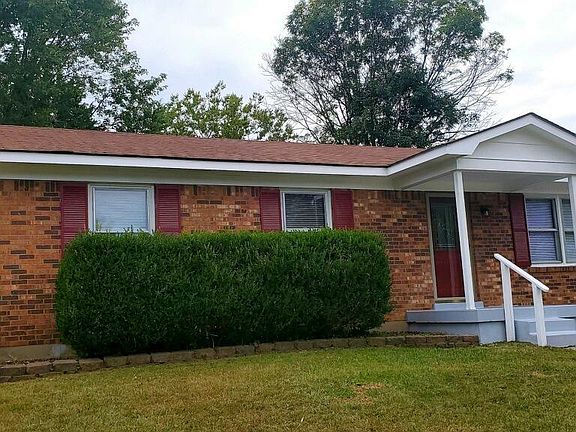 2nd image of 453 Winchester Dr