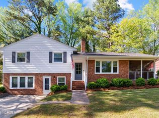 1009 Hillside Dr, Greenville, NC 27858