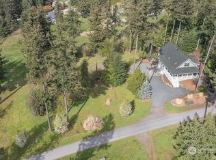 227 Mariner Dr, Lopez Island, WA 98261