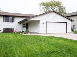315 Kenneda St, Holmen, WI 54636