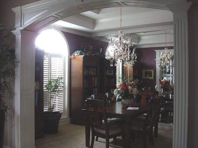 1st image of 1010 Avondale Ave