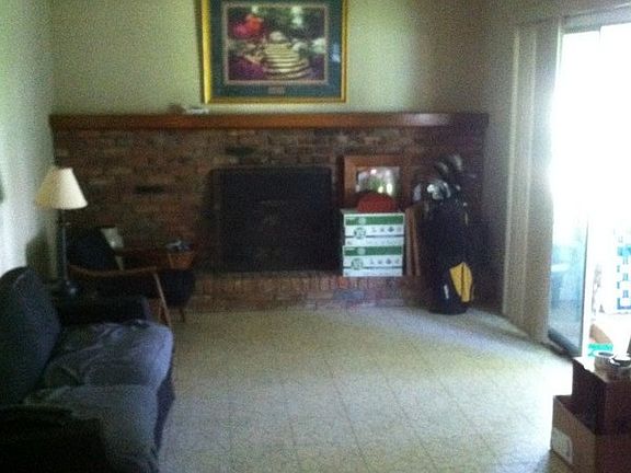3rd image of 2761 Parmalee Dr