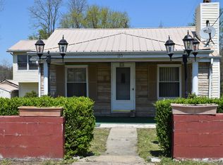 135 Johnson Ave, Lancaster, KY 40444