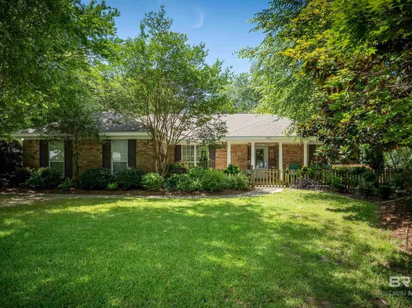 9716 Callaway Dr, Fairhope, AL 36532